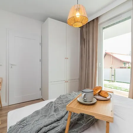 Appartement Flatbook - Baltic Sun -b-i- Z Basenem I Parkingiem Sztutowo