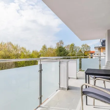 Flatbook - Baltic Sun -b-i- Z Basenem I Parkingiem Appartement Sztutowo